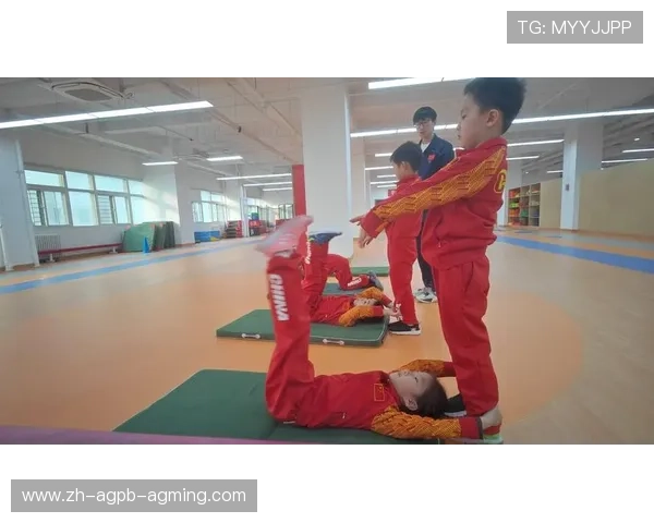 篮球运动员通过心理训练提升抗压能力和情绪管理的实用技巧